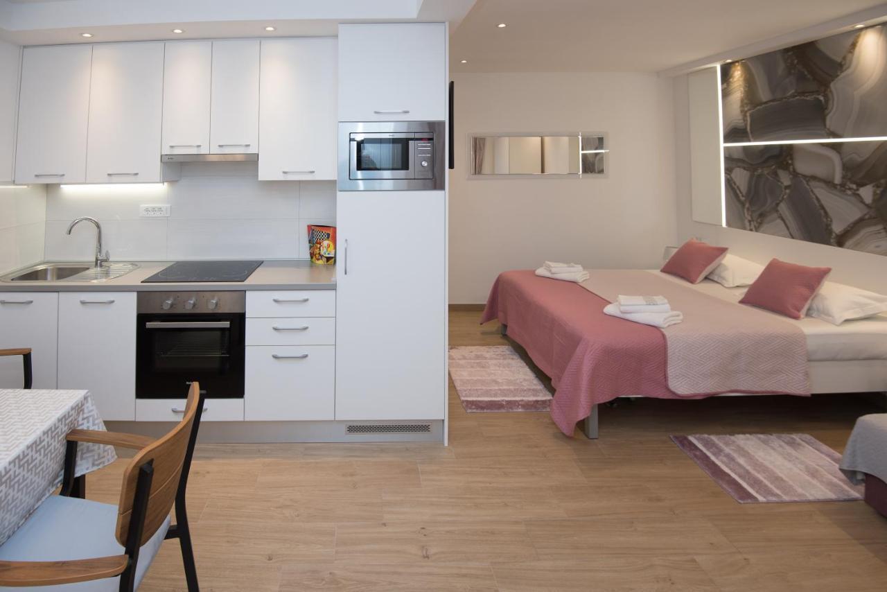 Luxury Studio Apartment Honeymoon Split Zewnętrze zdjęcie